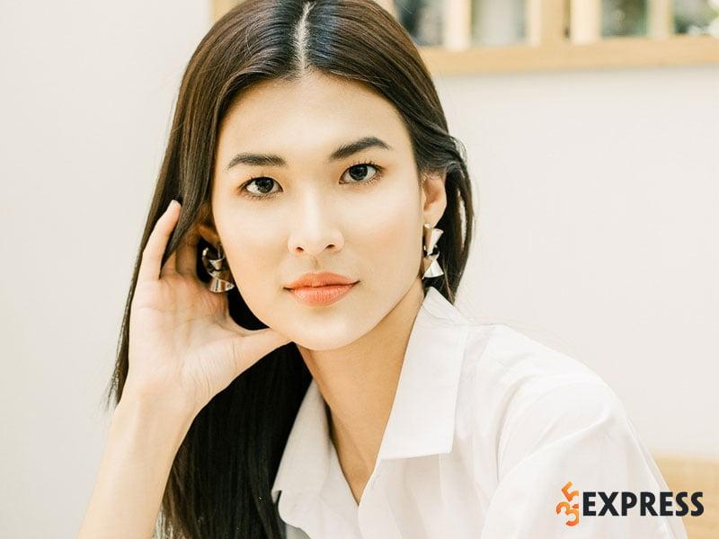 alt: Cao Thiên Trang, người mẫu, diễn viên Việt Nam, nổi tiếng từ Vietnam's Next Top Model