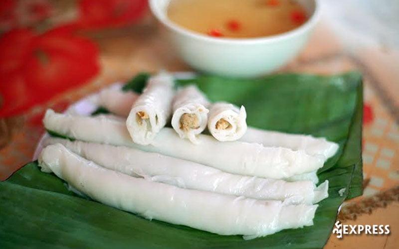Bánh cuốn Phú Thị - món ngon khó cưỡng
