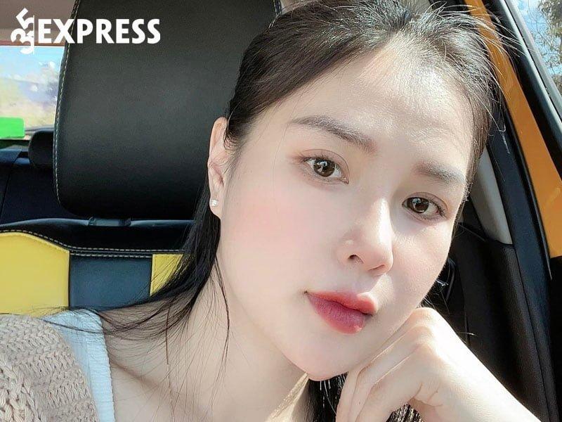 Hình ảnh Tiktoker Thu Nhi (Eat Clean Hông)