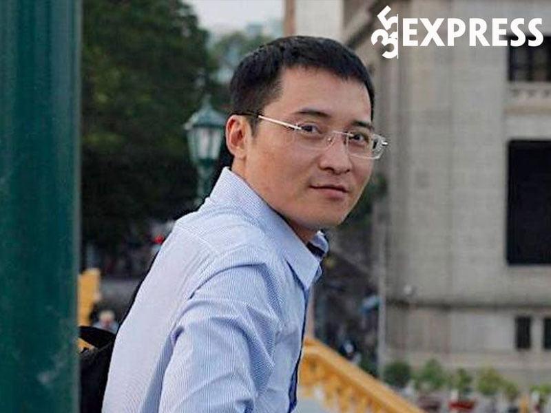 Nhạc sĩ Ngọc Châu trong phòng thu