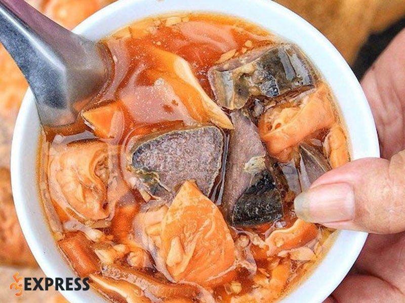 Phá lấu - Món ăn vặt đường phố Sài Gòn