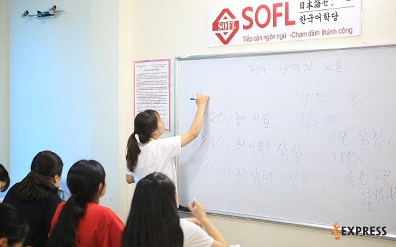 Phòng học hiện đại tại SOFL