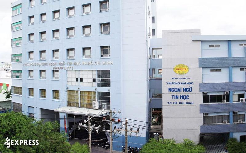 Sinh viên học tại HUFLIT