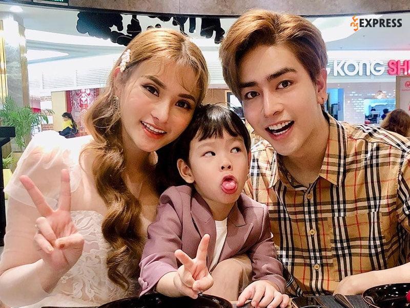 Thu Thủy và Kin Nguyễn trong ngày cưới