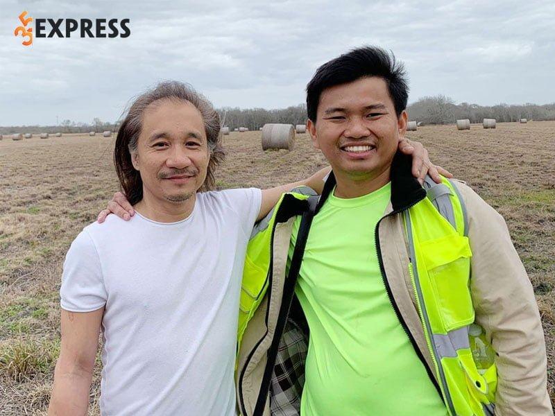 Vương Phạm bên cạnh Charlie Tôn Quý